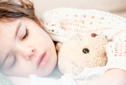 Zadbaj o dobre warunki do snu w pokoju dziecka